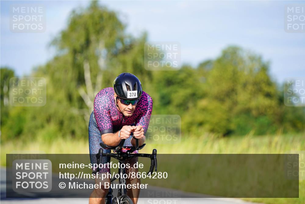 31.08.2025 - Elbe Triathlon Hamburg Michael Burmester http://msf.ph/oto/8664280 31.08.2025 09:23:39 Radfahren 177, 198, 252, 370, 449, 497 meine-sportfotos.de