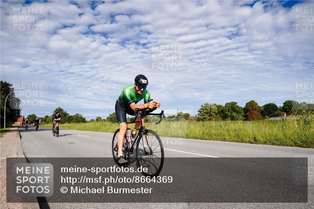 31.08.2025 - Elbe Triathlon Hamburg Michael Burmester http://msf.ph/oto/8664369 31.08.2025 09:51:07 Radfahren 287, 597, 626, 690, 764 meine-sportfotos.de