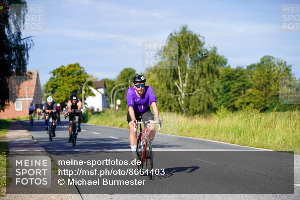 31.08.2025 - Elbe Triathlon Hamburg Michael Burmester http://msf.ph/oto/8664403 31.08.2025 09:24:10 Radfahren 335, 487, 511, 536 meine-sportfotos.de