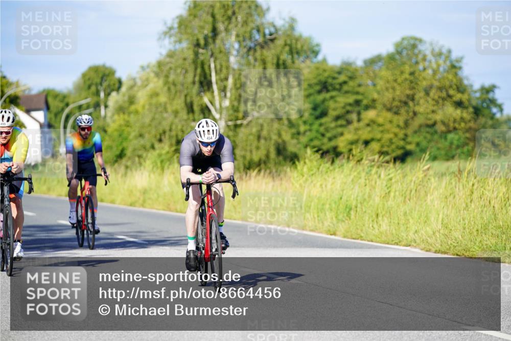 31.08.2025 - Elbe Triathlon Hamburg Michael Burmester http://msf.ph/oto/8664456 31.08.2025 09:24:23 Radfahren 233, 288, 418, 435, 454, 499, 653 meine-sportfotos.de