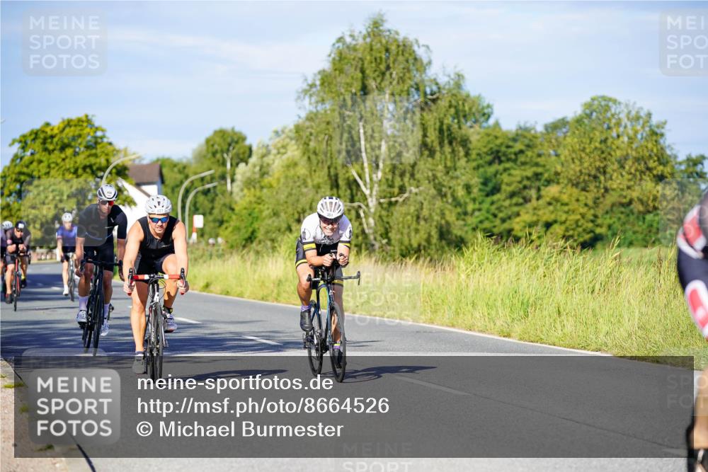 31.08.2025 - Elbe Triathlon Hamburg Michael Burmester http://msf.ph/oto/8664526 31.08.2025 09:24:47 Radfahren 239, 351, 373, 403, 456, 457, 597, 627, 638 meine-sportfotos.de