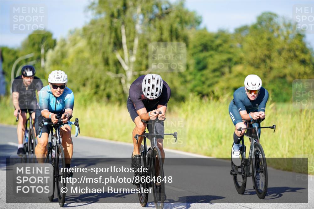 31.08.2025 - Elbe Triathlon Hamburg Michael Burmester http://msf.ph/oto/8664648 31.08.2025 09:25:33 Radfahren 174, 179, 302, 308, 345, 346, 347, 642, 652 meine-sportfotos.de