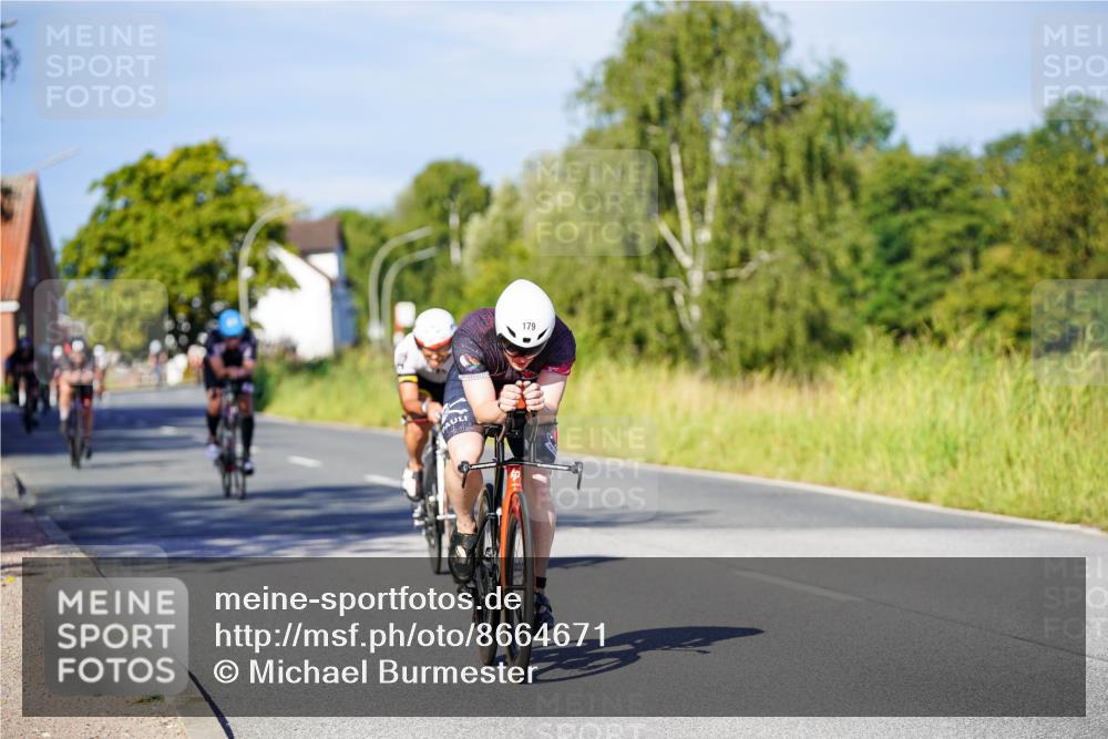 31.08.2025 - Elbe Triathlon Hamburg Michael Burmester http://msf.ph/oto/8664671 31.08.2025 09:25:39 Radfahren 174, 179, 279, 347, 453, 724 meine-sportfotos.de