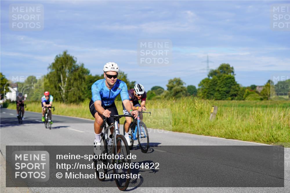 31.08.2025 - Elbe Triathlon Hamburg Michael Burmester http://msf.ph/oto/8664822 31.08.2025 09:26:29 Radfahren 175, 248, 316, 318, 341, 355, 395, 434, 438, 471, 558, 650 meine-sportfotos.de