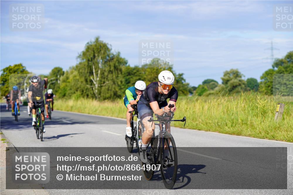 31.08.2025 - Elbe Triathlon Hamburg Michael Burmester http://msf.ph/oto/8664907 31.08.2025 09:26:47 Radfahren 183, 221, 261, 506, 601, 608, 615, 631, 643 meine-sportfotos.de