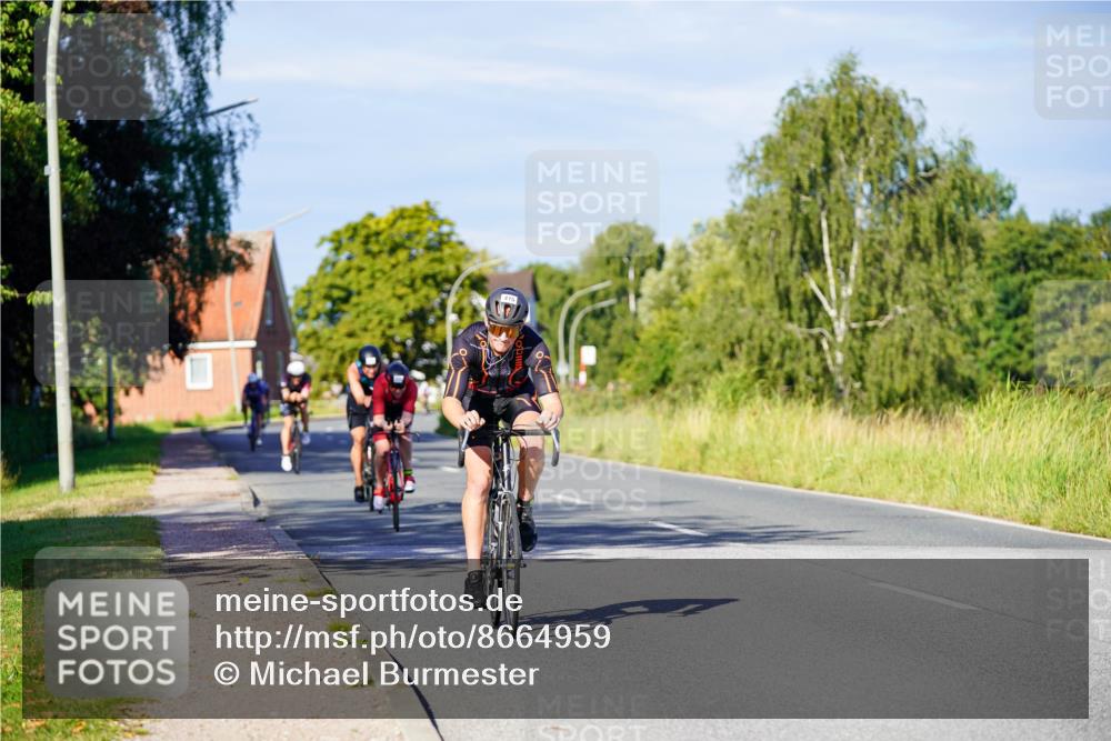 31.08.2025 - Elbe Triathlon Hamburg Michael Burmester http://msf.ph/oto/8664959 31.08.2025 09:27:10 Radfahren 168, 197, 258, 415, 619 meine-sportfotos.de