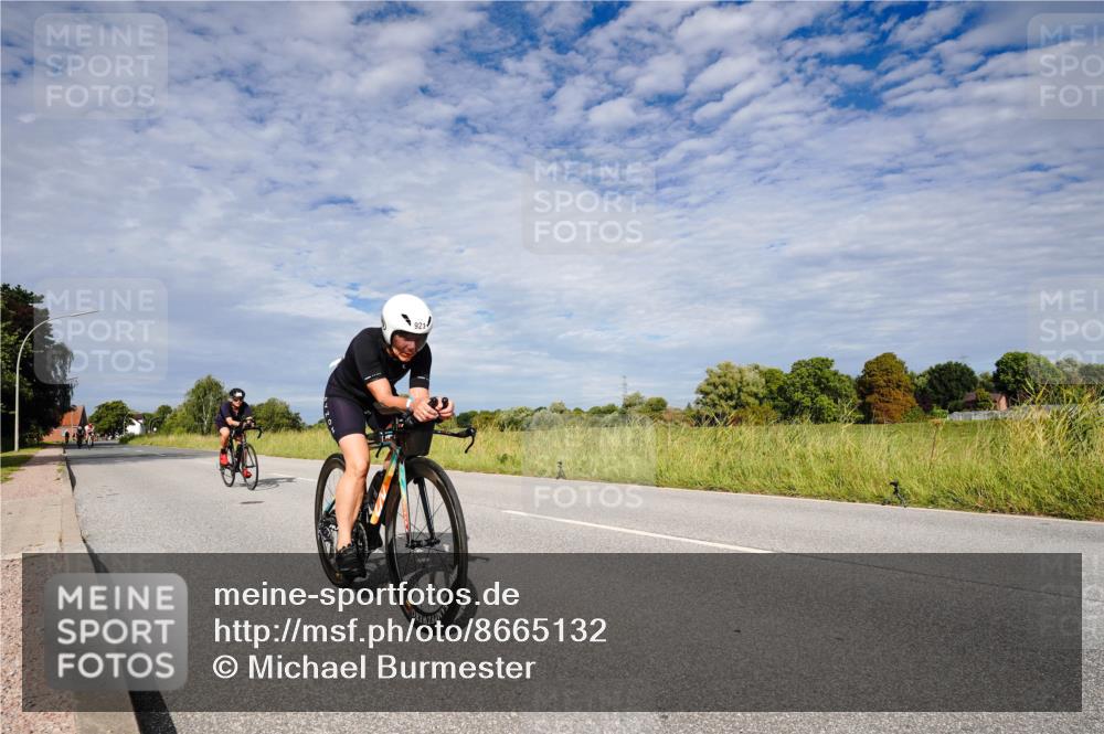 31.08.2025 - Elbe Triathlon Hamburg Michael Burmester http://msf.ph/oto/8665132 31.08.2025 10:04:20 Radfahren 537, 710, 742, 790, 794, 921 meine-sportfotos.de