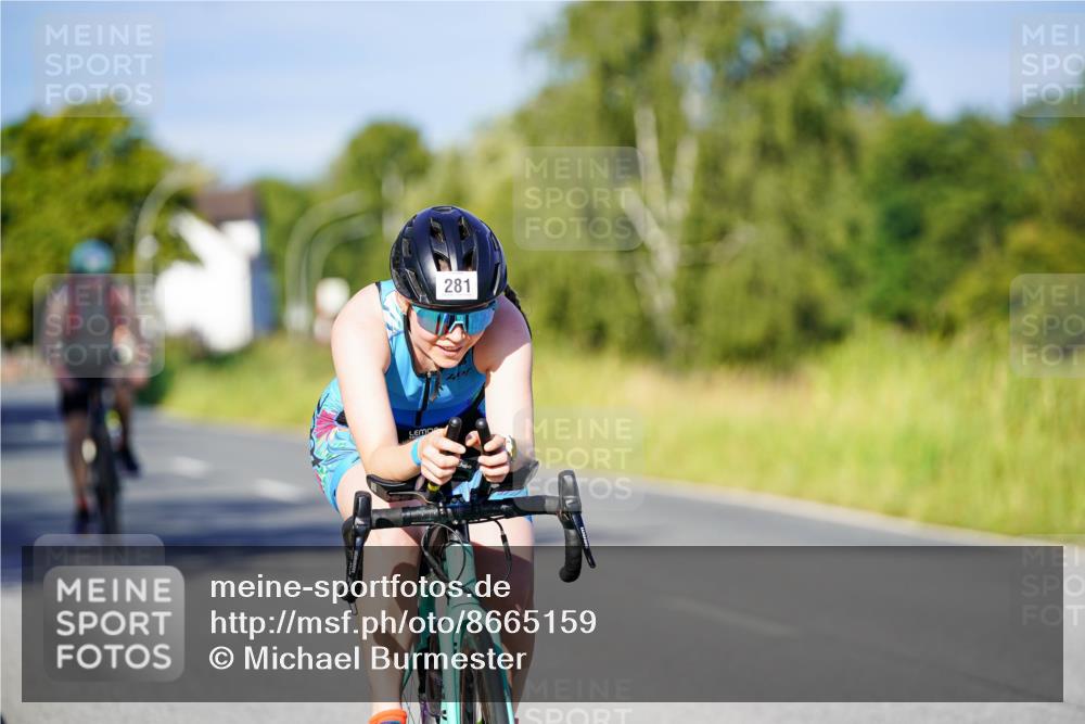 31.08.2025 - Elbe Triathlon Hamburg Michael Burmester http://msf.ph/oto/8665159 31.08.2025 09:28:25 Radfahren 281, 490, 562, 648, 672 meine-sportfotos.de
