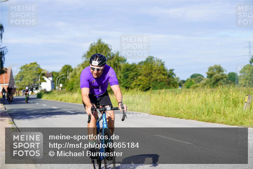 31.08.2025 - Elbe Triathlon Hamburg Michael Burmester http://msf.ph/oto/8665184 31.08.2025 09:28:30 Radfahren 363, 414, 486, 490, 562, 588, 672 meine-sportfotos.de