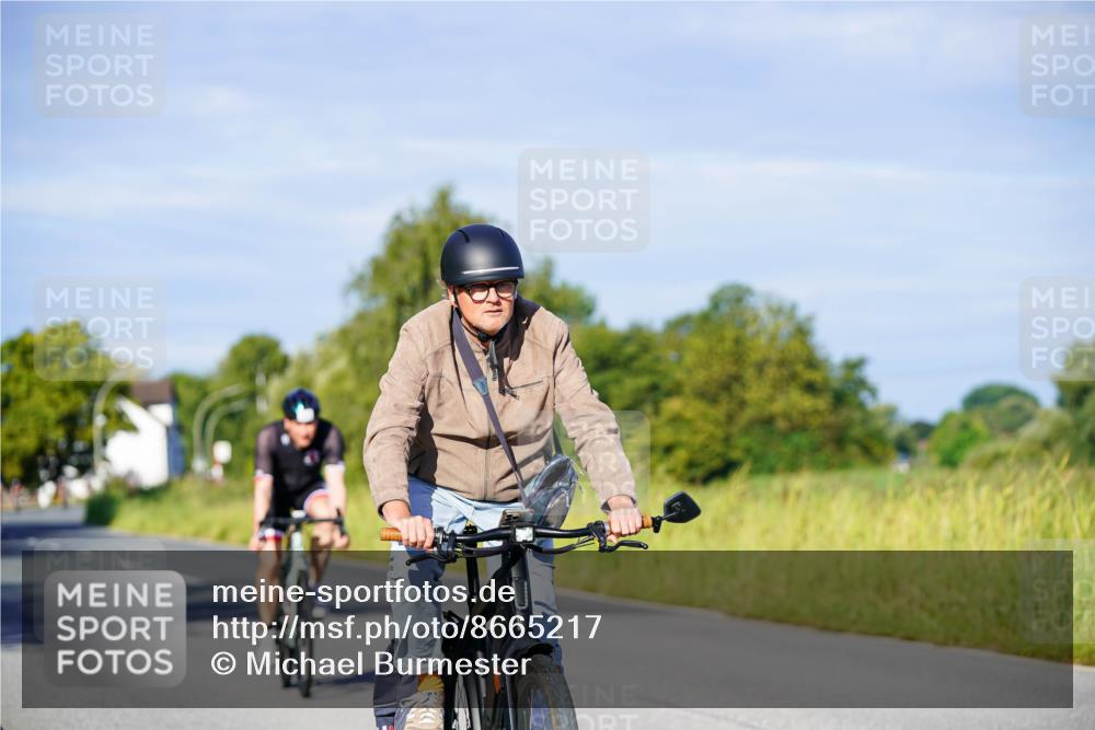 31.08.2025 - Elbe Triathlon Hamburg Michael Burmester http://msf.ph/oto/8665217 31.08.2025 09:28:38 Radfahren 282, 337, 414, 486, 519, 588 meine-sportfotos.de