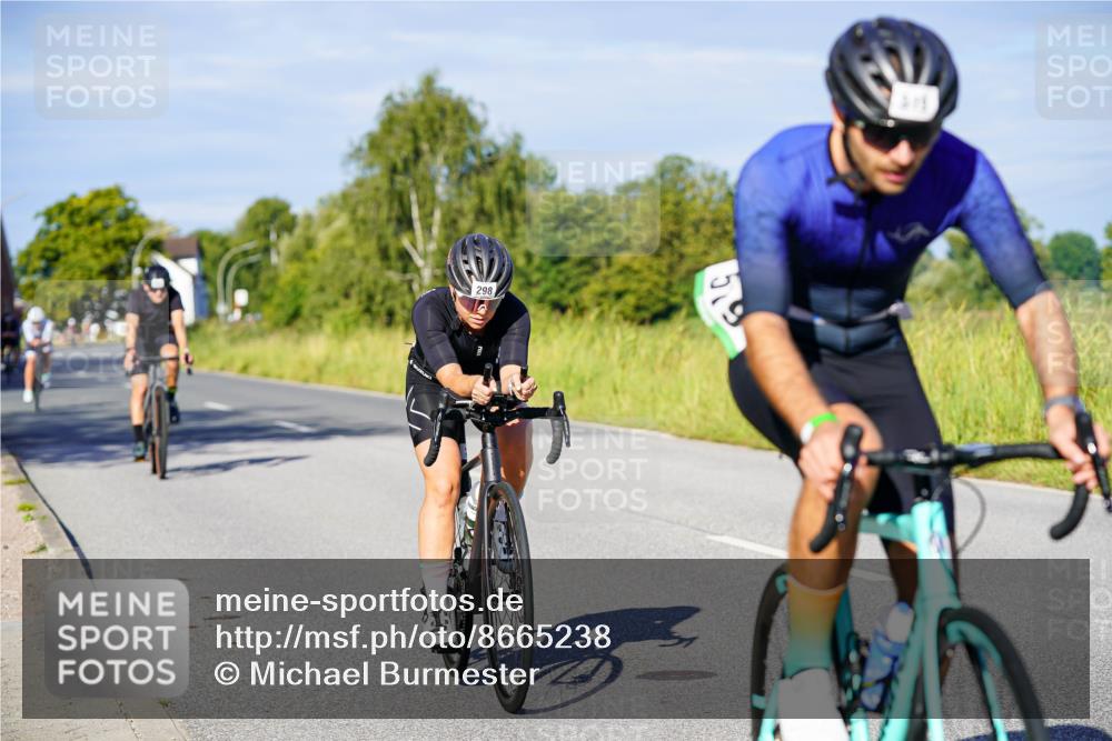 31.08.2025 - Elbe Triathlon Hamburg Michael Burmester http://msf.ph/oto/8665238 31.08.2025 09:28:46 Radfahren 274, 282, 298, 361, 466, 519, 723 meine-sportfotos.de
