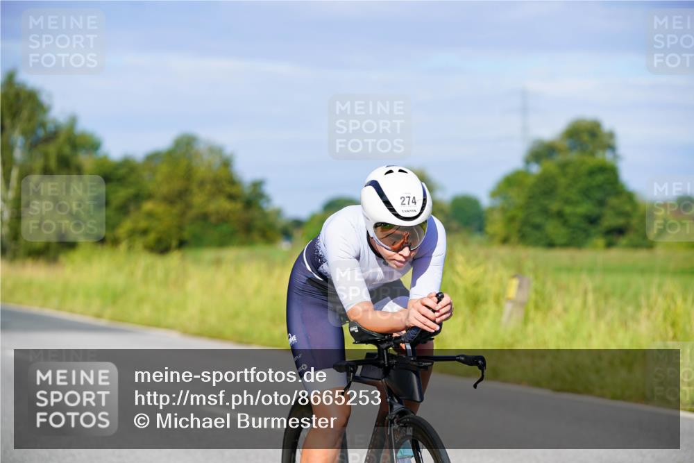 31.08.2025 - Elbe Triathlon Hamburg Michael Burmester http://msf.ph/oto/8665253 31.08.2025 09:28:49 Radfahren 249, 274, 298, 361, 466, 715, 723 meine-sportfotos.de