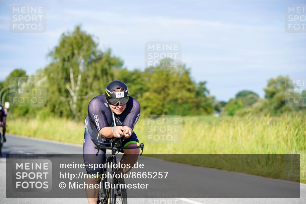 31.08.2025 - Elbe Triathlon Hamburg Michael Burmester http://msf.ph/oto/8665257 31.08.2025 09:28:51 Radfahren 249, 274, 361, 715, 723 meine-sportfotos.de