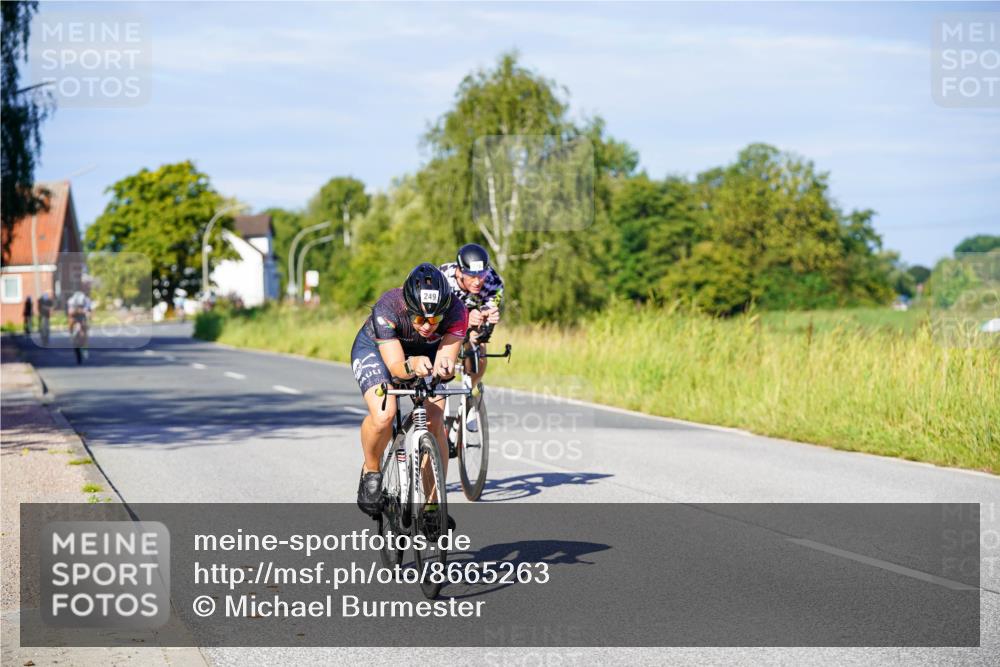 31.08.2025 - Elbe Triathlon Hamburg Michael Burmester http://msf.ph/oto/8665263 31.08.2025 09:28:54 Radfahren 216, 249, 292, 361, 715, 723 meine-sportfotos.de