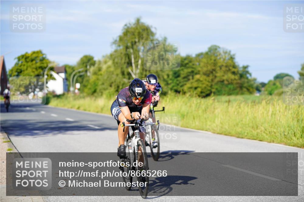 31.08.2025 - Elbe Triathlon Hamburg Michael Burmester http://msf.ph/oto/8665266 31.08.2025 09:28:54 Radfahren 216, 249, 292, 361, 715, 723 meine-sportfotos.de