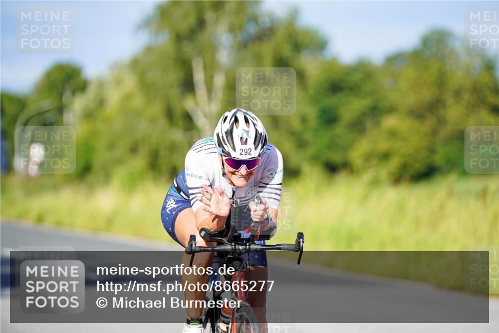 31.08.2025 - Elbe Triathlon Hamburg Michael Burmester http://msf.ph/oto/8665277 31.08.2025 09:28:59 Radfahren 216, 259, 292 meine-sportfotos.de