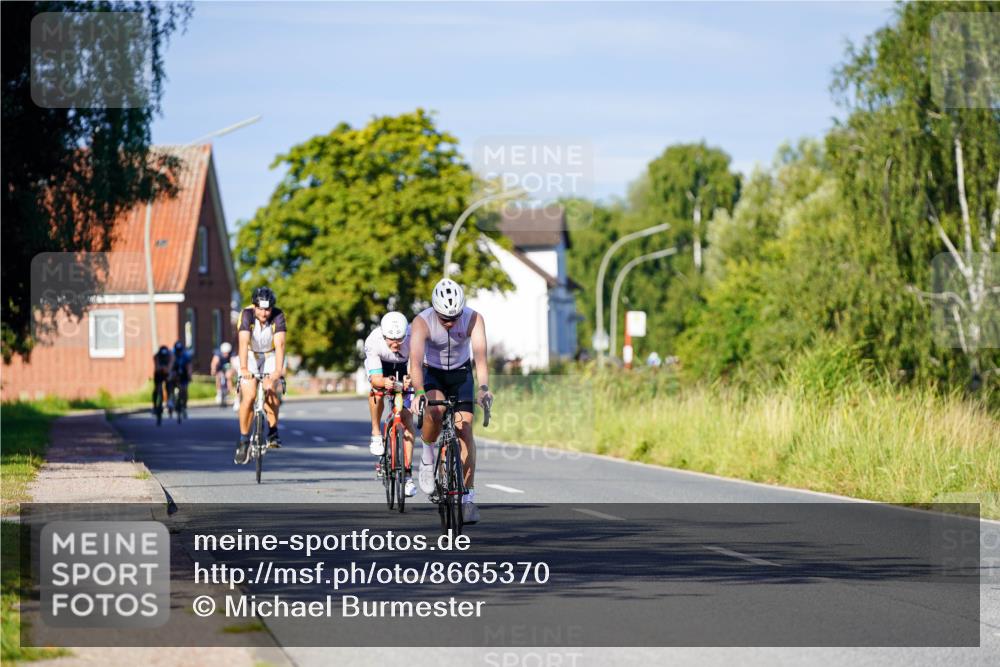31.08.2025 - Elbe Triathlon Hamburg Michael Burmester http://msf.ph/oto/8665370 31.08.2025 09:29:53 Radfahren 409, 599, 719 meine-sportfotos.de