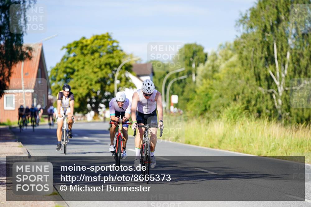 31.08.2025 - Elbe Triathlon Hamburg Michael Burmester http://msf.ph/oto/8665373 31.08.2025 09:29:54 Radfahren 380, 409, 599, 719 meine-sportfotos.de