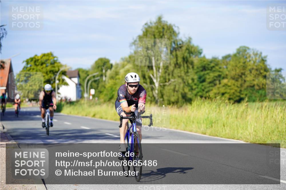 31.08.2025 - Elbe Triathlon Hamburg Michael Burmester http://msf.ph/oto/8665486 31.08.2025 09:30:25 Radfahren 170, 280, 469 meine-sportfotos.de