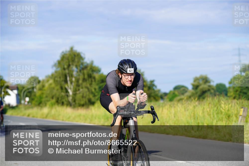 31.08.2025 - Elbe Triathlon Hamburg Michael Burmester http://msf.ph/oto/8665522 31.08.2025 09:30:41 Radfahren 192, 364, 413, 421, 539, 669, 684 meine-sportfotos.de