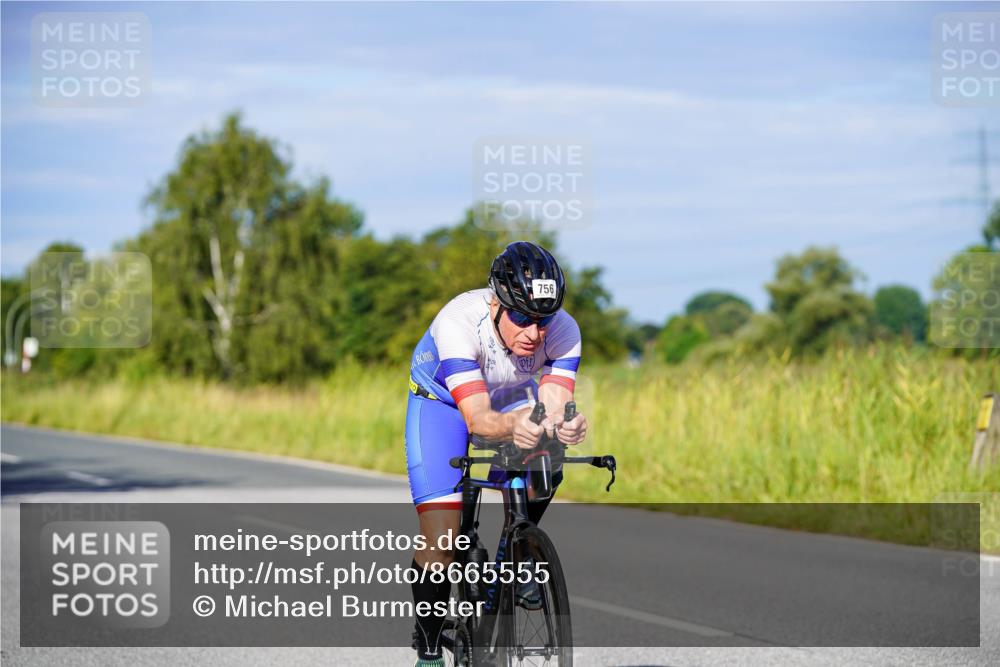 31.08.2025 - Elbe Triathlon Hamburg Michael Burmester http://msf.ph/oto/8665555 31.08.2025 09:30:50 Radfahren 256, 332, 378, 413, 476, 602, 684, 756 meine-sportfotos.de