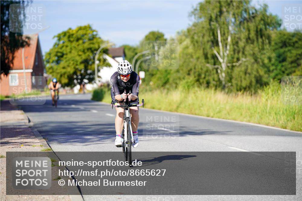 31.08.2025 - Elbe Triathlon Hamburg Michael Burmester http://msf.ph/oto/8665627 31.08.2025 09:31:12 Radfahren 290, 322, 352, 607 meine-sportfotos.de