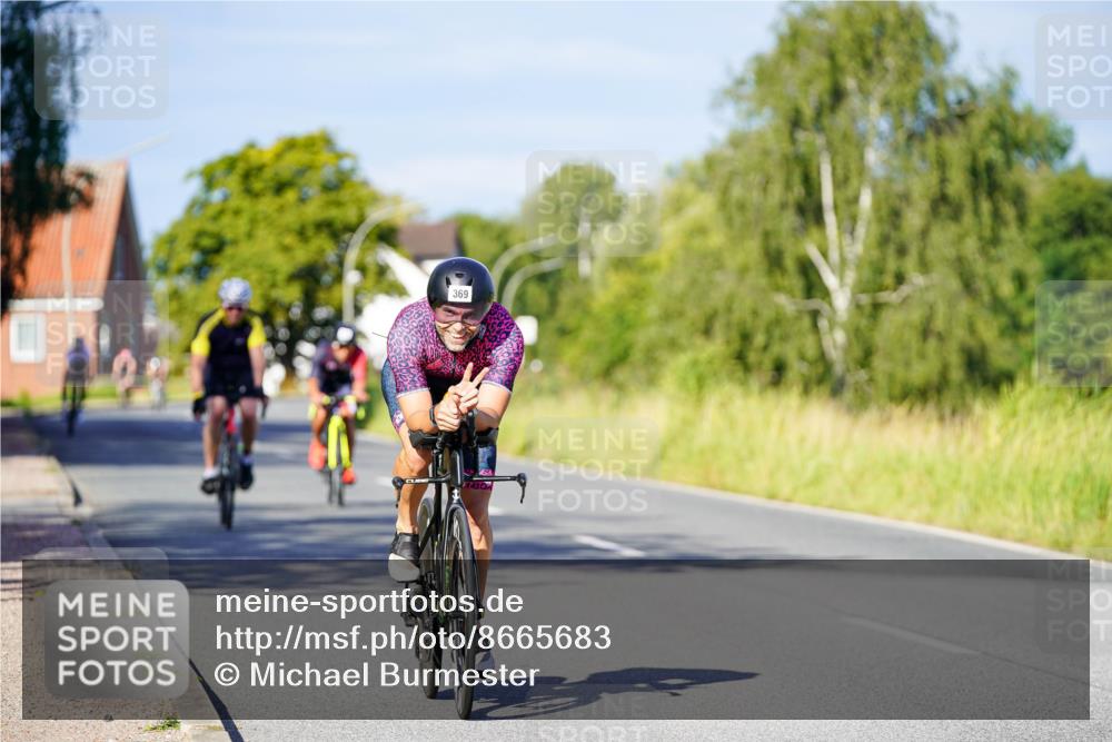 31.08.2025 - Elbe Triathlon Hamburg Michael Burmester http://msf.ph/oto/8665683 31.08.2025 09:31:39 Radfahren 244, 369, 666, 720 meine-sportfotos.de