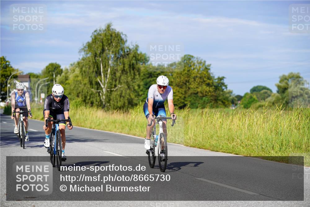 31.08.2025 - Elbe Triathlon Hamburg Michael Burmester http://msf.ph/oto/8665730 31.08.2025 09:31:56 Radfahren 291, 294, 329, 654, 740, 750 meine-sportfotos.de