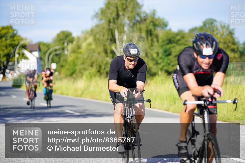 31.08.2025 - Elbe Triathlon Hamburg Michael Burmester http://msf.ph/oto/8665767 31.08.2025 09:32:08 Radfahren 285, 420, 463, 528, 633, 700, 707, 708 meine-sportfotos.de
