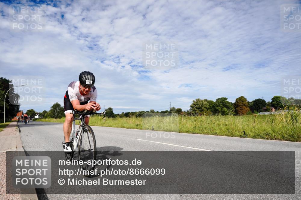 31.08.2025 - Elbe Triathlon Hamburg Michael Burmester http://msf.ph/oto/8666099 31.08.2025 10:24:04 Radfahren 741, 752, 761, 961, 962, 1158 meine-sportfotos.de