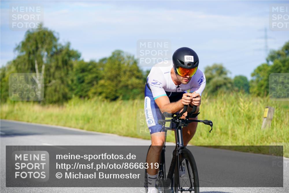 31.08.2025 - Elbe Triathlon Hamburg Michael Burmester http://msf.ph/oto/8666319 31.08.2025 09:35:33 Radfahren 272, 275, 412, 492, 595, 603, 656, 693, 778 meine-sportfotos.de