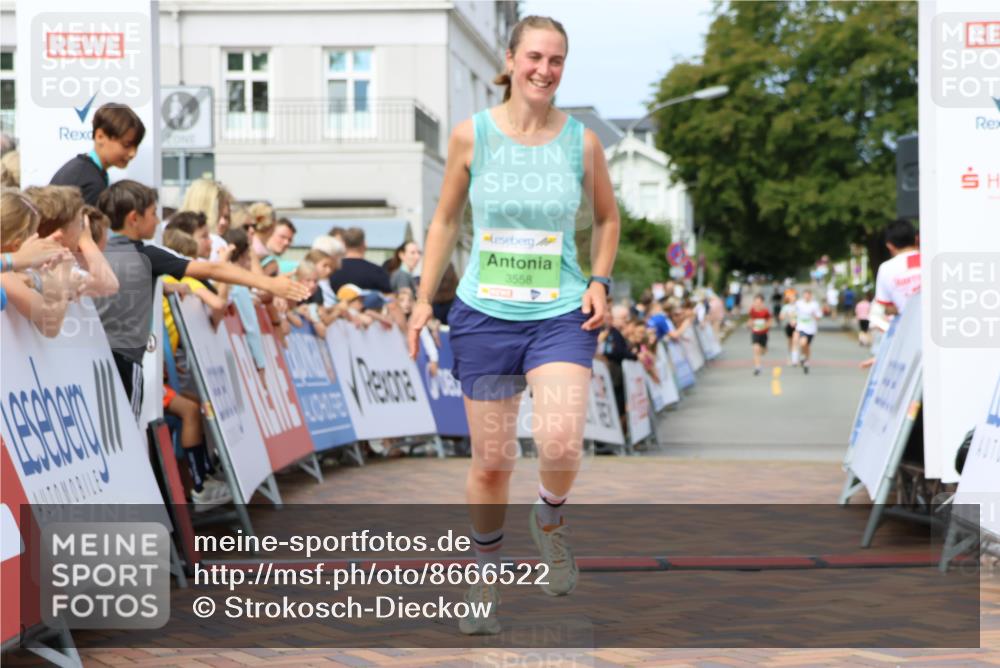 31.08.2025 - 21. Blankeneser Heldenlauf Strokosch-Dieckow http://msf.ph/oto/8666522 31.08.2025 10:58:25 Ziel 3558 meine-sportfotos.de