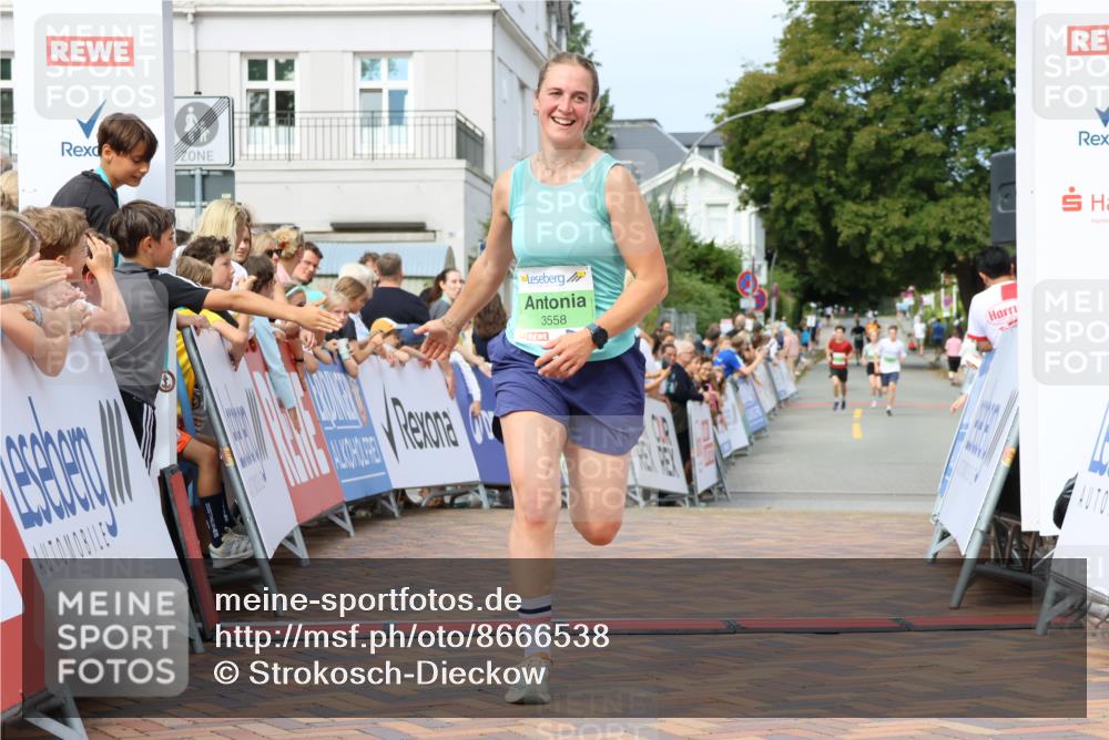 31.08.2025 - 21. Blankeneser Heldenlauf Strokosch-Dieckow http://msf.ph/oto/8666538 31.08.2025 10:58:25 Ziel 3558 meine-sportfotos.de