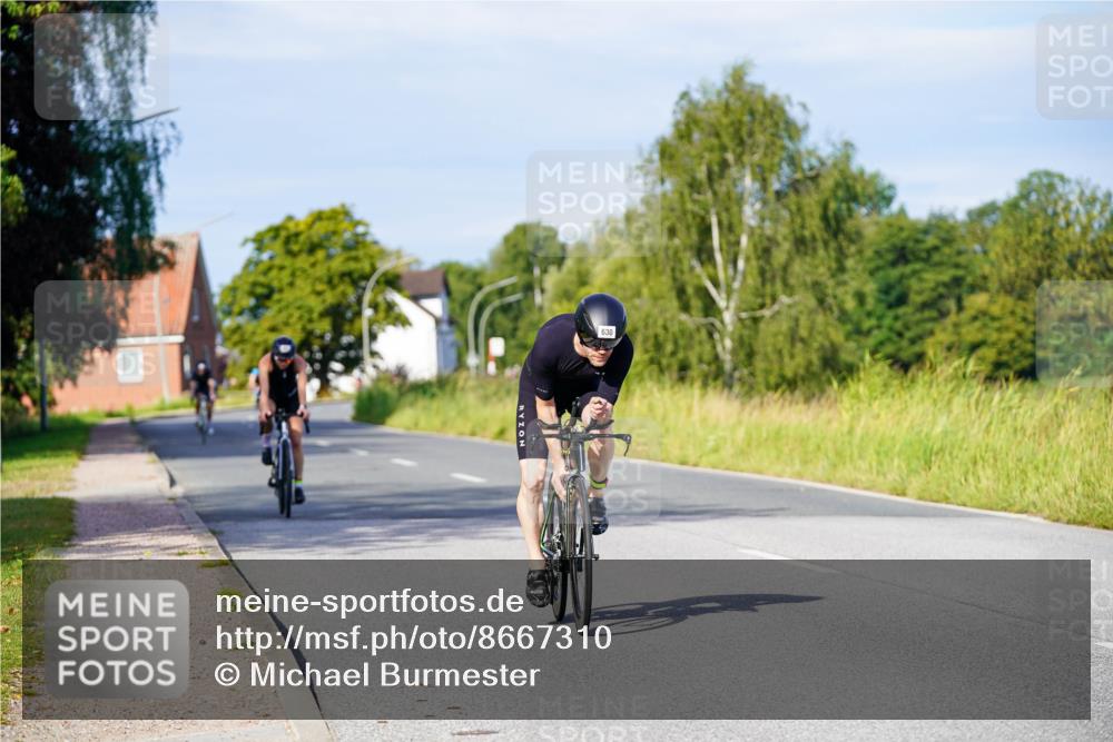 31.08.2025 - Elbe Triathlon Hamburg Michael Burmester http://msf.ph/oto/8667310 31.08.2025 09:41:22 Radfahren 318, 395, 630, 650, 821, 851, 853 meine-sportfotos.de