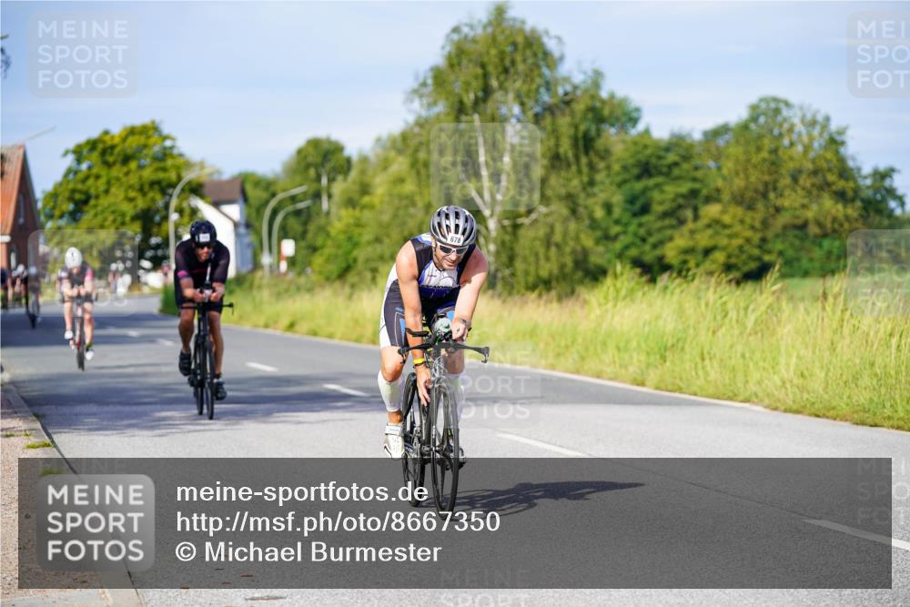 31.08.2025 - Elbe Triathlon Hamburg Michael Burmester http://msf.ph/oto/8667350 31.08.2025 09:41:39 Radfahren 302, 368, 608, 631, 678, 813, 829 meine-sportfotos.de