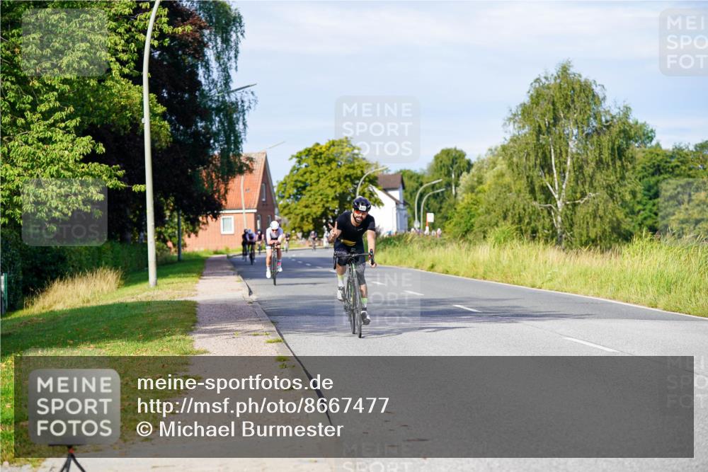 31.08.2025 - Elbe Triathlon Hamburg Michael Burmester http://msf.ph/oto/8667477 31.08.2025 09:42:32 Radfahren 269, 598, 643 meine-sportfotos.de