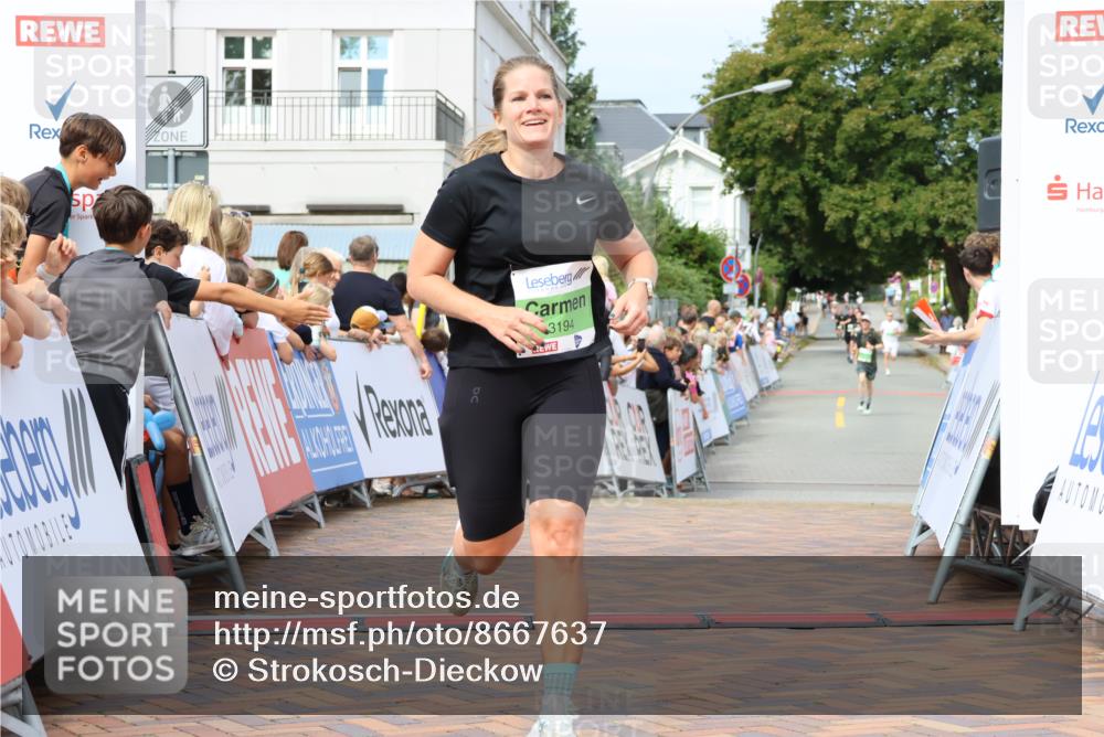 31.08.2025 - 21. Blankeneser Heldenlauf Strokosch-Dieckow http://msf.ph/oto/8667637 31.08.2025 10:57:13 Ziel 2167, 3502, 3194 meine-sportfotos.de