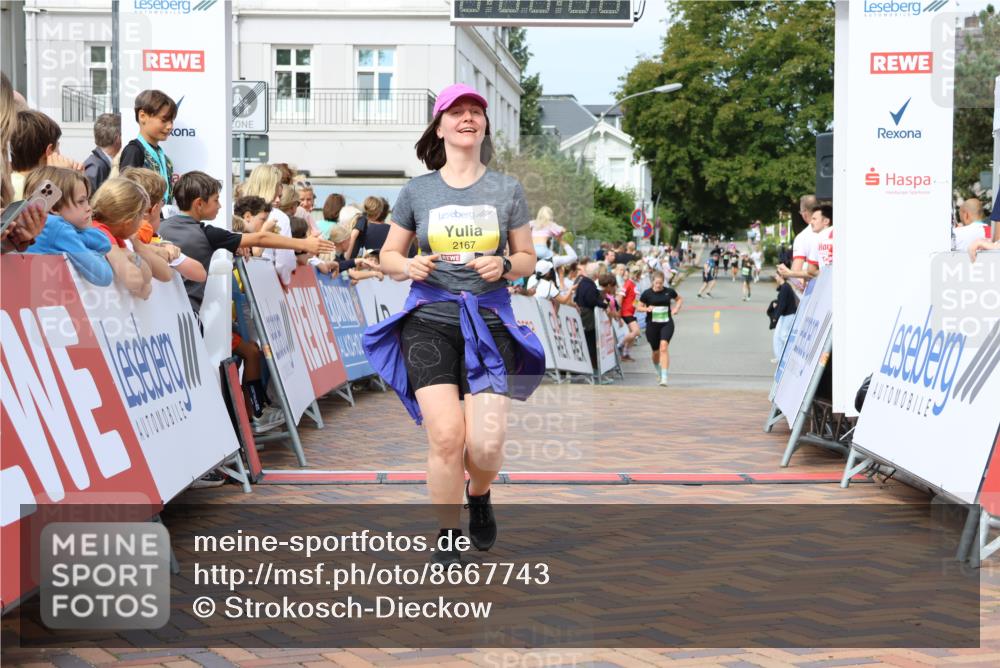 31.08.2025 - 21. Blankeneser Heldenlauf Strokosch-Dieckow http://msf.ph/oto/8667743 31.08.2025 10:57:08 Ziel 2167, 3502, 3419, 3194, 3117, 3157 meine-sportfotos.de