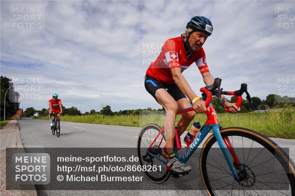 31.08.2025 - Elbe Triathlon Hamburg Michael Burmester http://msf.ph/oto/8668261 31.08.2025 11:07:50 Radfahren 1293, 1419, 1501, 1574, 1593 meine-sportfotos.de