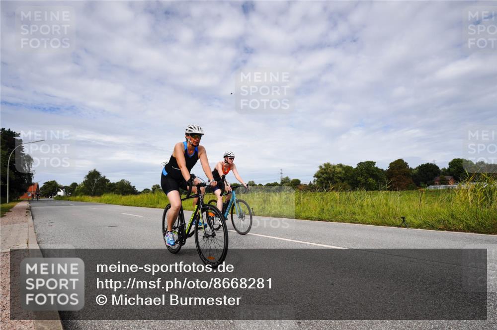 31.08.2025 - Elbe Triathlon Hamburg Michael Burmester http://msf.ph/oto/8668281 31.08.2025 11:08:37 Radfahren 1468, 1579 meine-sportfotos.de