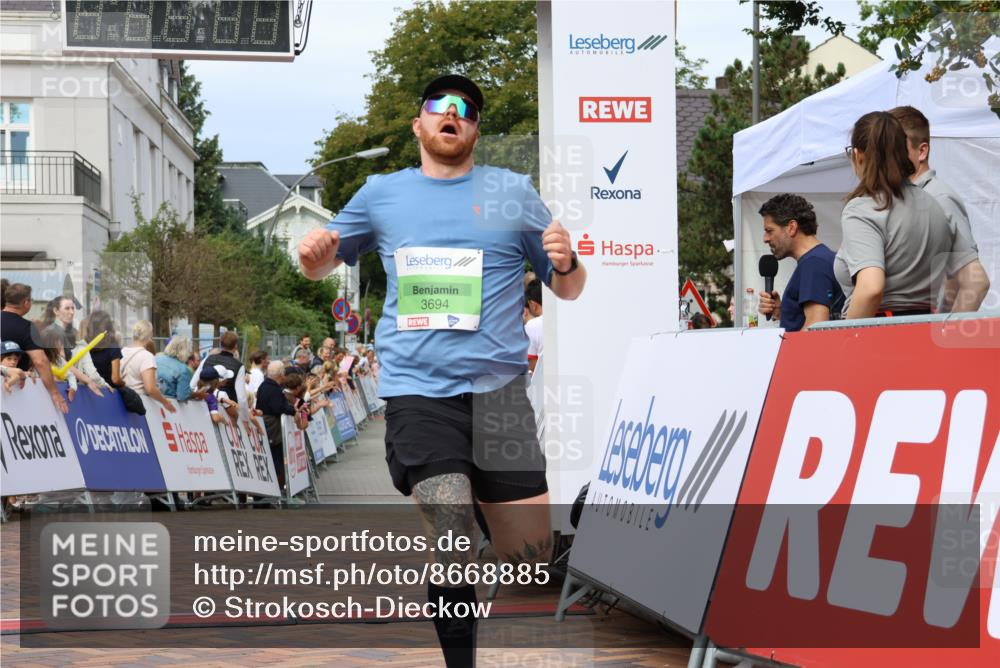 31.08.2025 - 21. Blankeneser Heldenlauf Strokosch-Dieckow http://msf.ph/oto/8668885 31.08.2025 10:55:54 Ziel 3115, 3694 meine-sportfotos.de