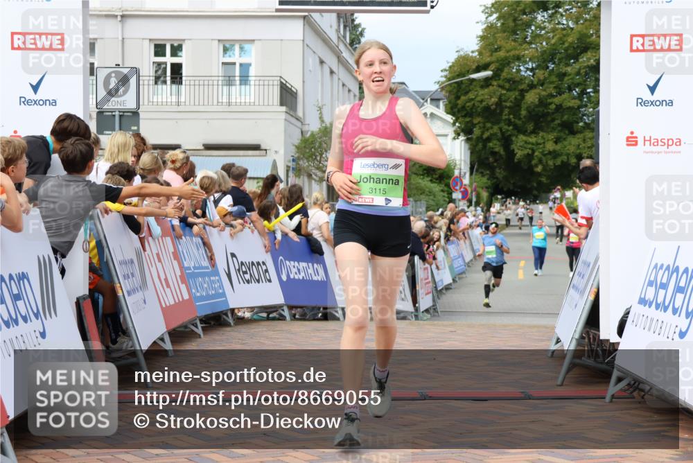 31.08.2025 - 21. Blankeneser Heldenlauf Strokosch-Dieckow http://msf.ph/oto/8669055 31.08.2025 10:55:50 Ziel 3115, 3694 meine-sportfotos.de