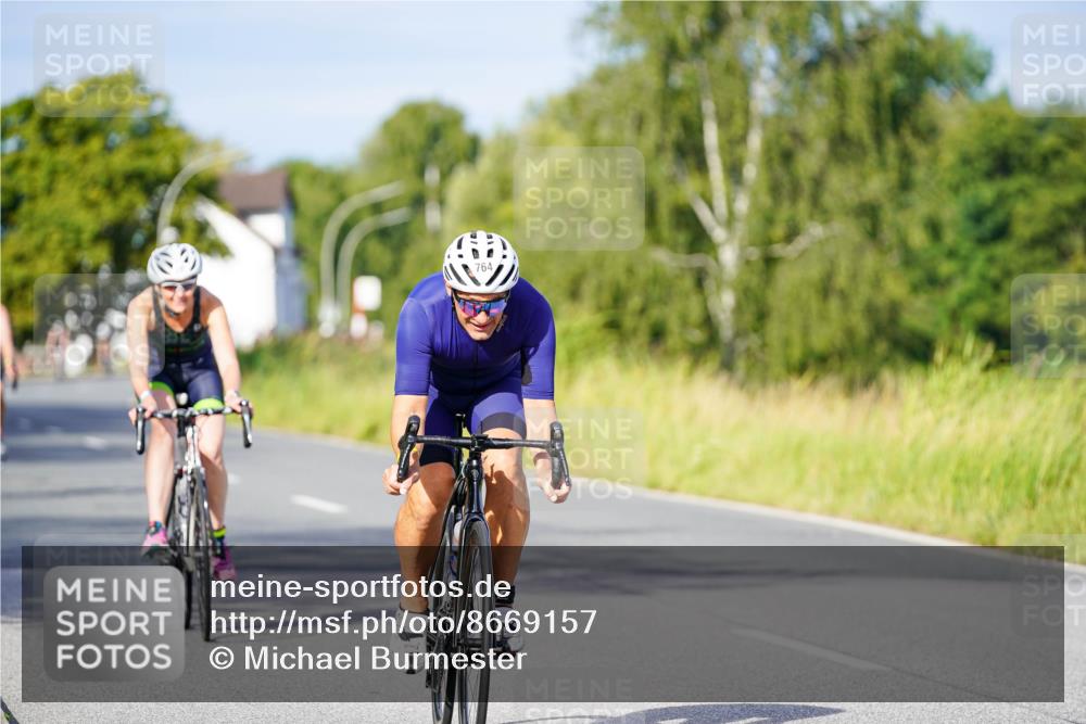 31.08.2025 - Elbe Triathlon Hamburg Michael Burmester http://msf.ph/oto/8669157 31.08.2025 09:51:08 Radfahren 287, 597, 626, 690, 764 meine-sportfotos.de