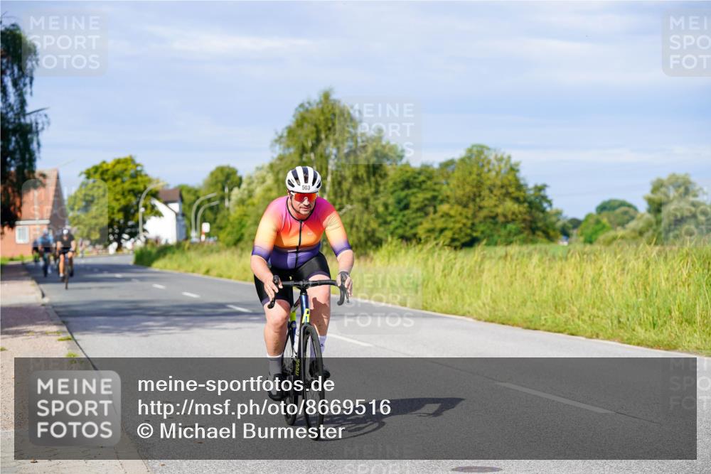 31.08.2025 - Elbe Triathlon Hamburg Michael Burmester http://msf.ph/oto/8669516 31.08.2025 09:53:14 Radfahren 304, 405, 453, 457, 472, 503 meine-sportfotos.de