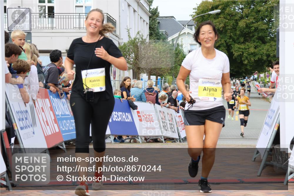 31.08.2025 - 21. Blankeneser Heldenlauf Strokosch-Dieckow http://msf.ph/oto/8670244 31.08.2025 10:33:36 Ziel 2652, 2409, 2044, 2640, 2639, 2542 meine-sportfotos.de