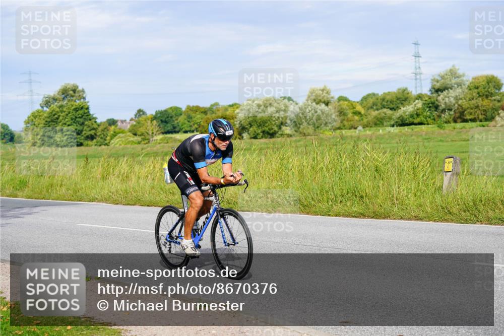 31.08.2025 - Elbe Triathlon Hamburg Michael Burmester http://msf.ph/oto/8670376 31.08.2025 09:59:29 Radfahren 694, 773, 864, 881, 923, 928 meine-sportfotos.de