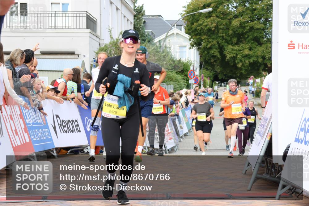 31.08.2025 - 21. Blankeneser Heldenlauf Strokosch-Dieckow http://msf.ph/oto/8670766 31.08.2025 10:32:48 Ziel 2681, 2680, 2404, 2405, 2323, 2065, 2621, 2628, 2479, 2234 meine-sportfotos.de