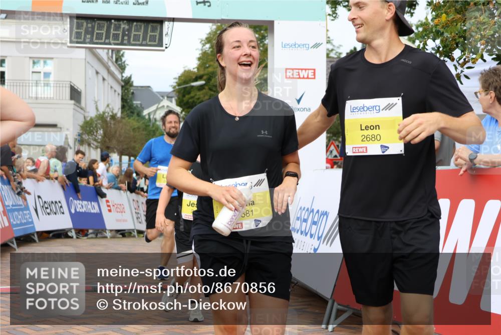 31.08.2025 - 21. Blankeneser Heldenlauf Strokosch-Dieckow http://msf.ph/oto/8670856 31.08.2025 10:32:43 Ziel 2681, 2680, 2256, 2257, 2404, 2405, 2323, 2582, 2580, 2201 meine-sportfotos.de