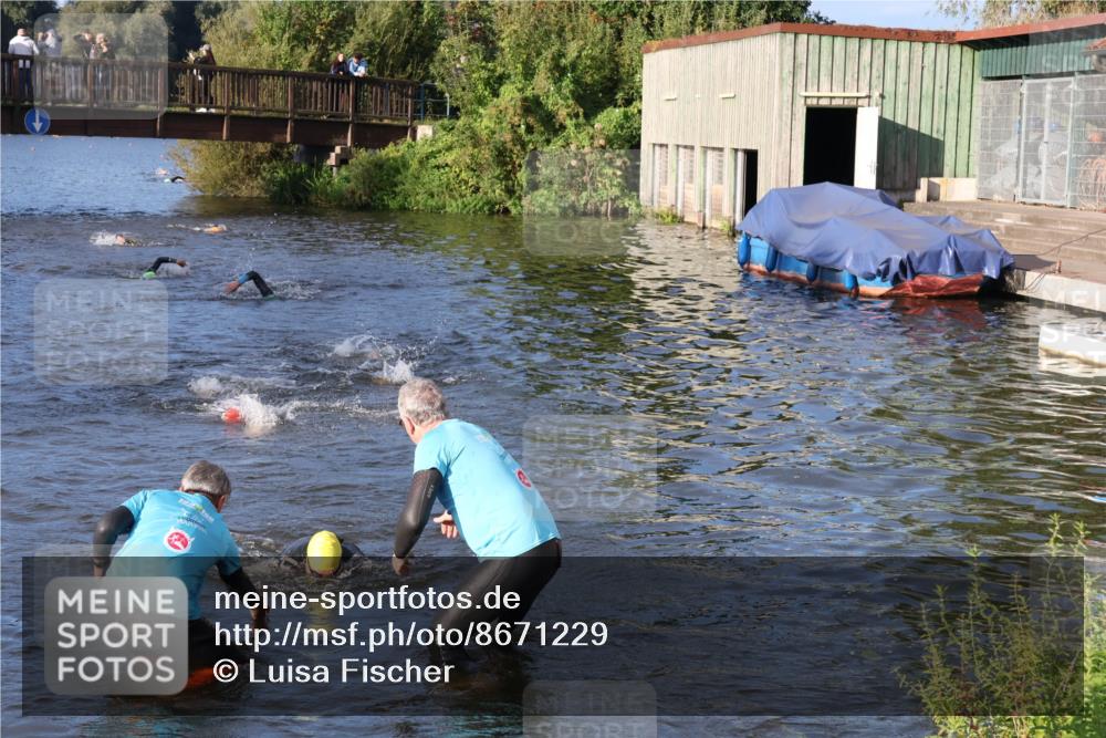 31.08.2025 - Elbe Triathlon Hamburg Luisa Fischer http://msf.ph/oto/8671229 31.08.2025 08:30:08 Schwimmen 172, 187, 200, 232 meine-sportfotos.de