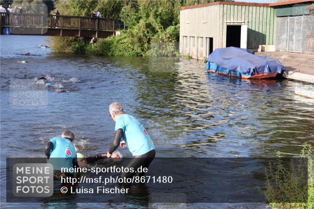 31.08.2025 - Elbe Triathlon Hamburg Luisa Fischer http://msf.ph/oto/8671480 31.08.2025 08:31:18 Schwimmen 219 meine-sportfotos.de